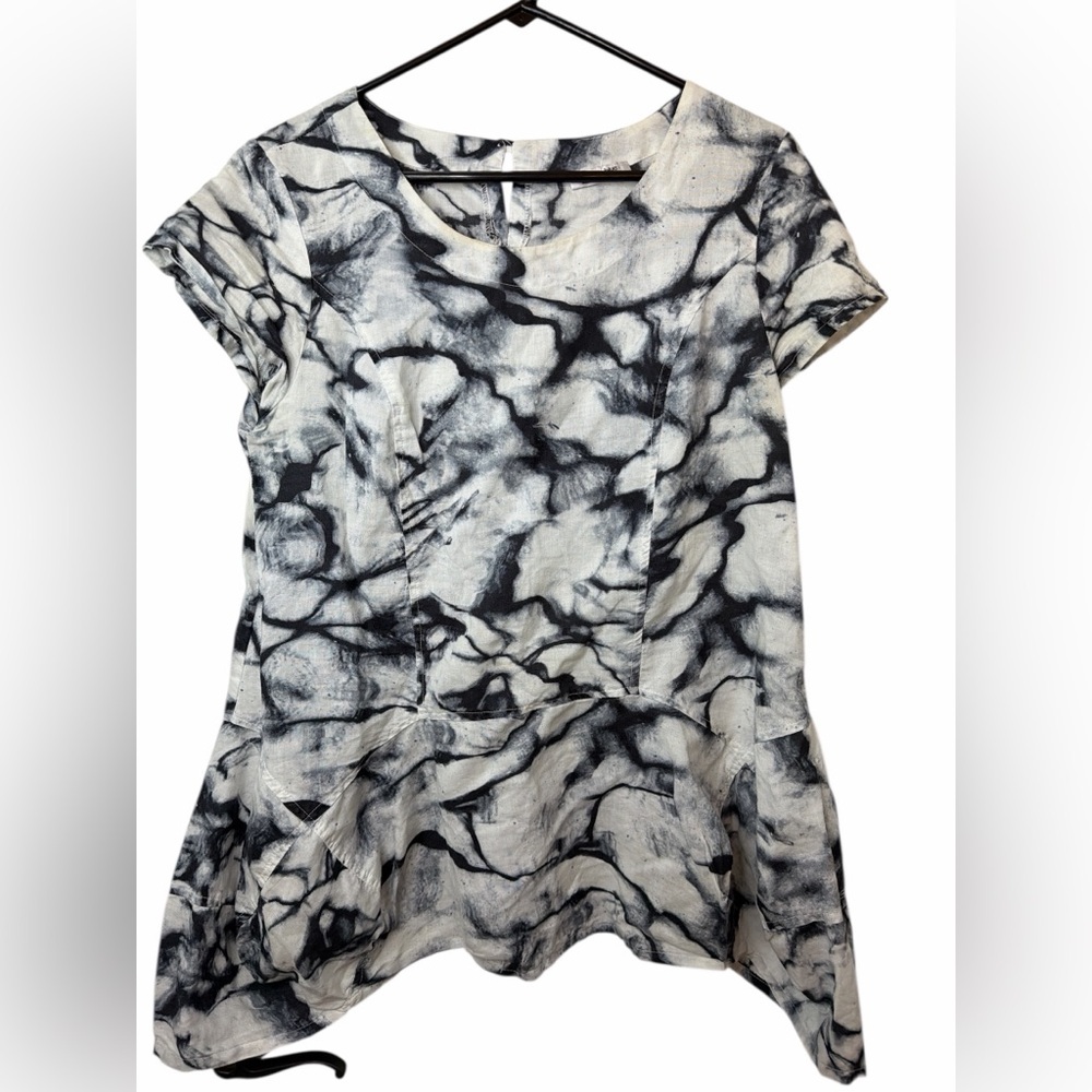 Banana Blue Black White Tie Dye SS Linen Tunic Top NWOT